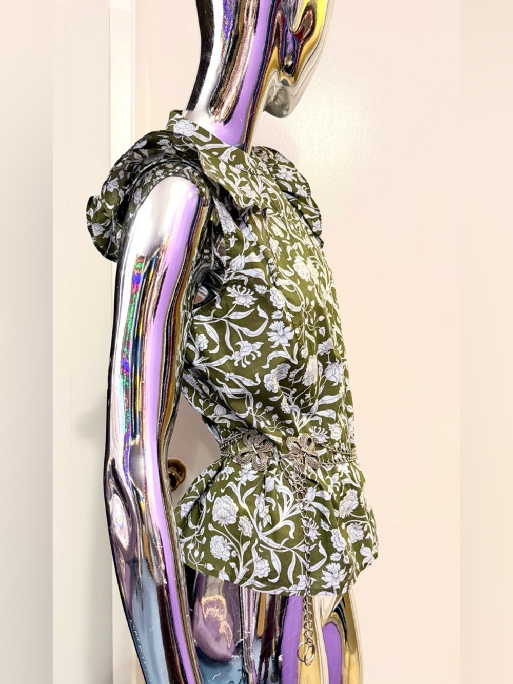 🏖️Summer Sale: Judith & Charles : Green + Blue Floral Ruffle Sleeve Blouse - Picture 2 of 5